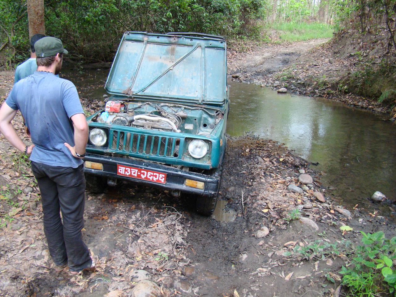 chitwan_jeep_safari042.jpg